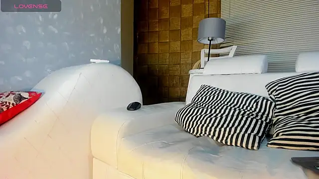 TOWERS21  online show from 03-10-25, 08:01