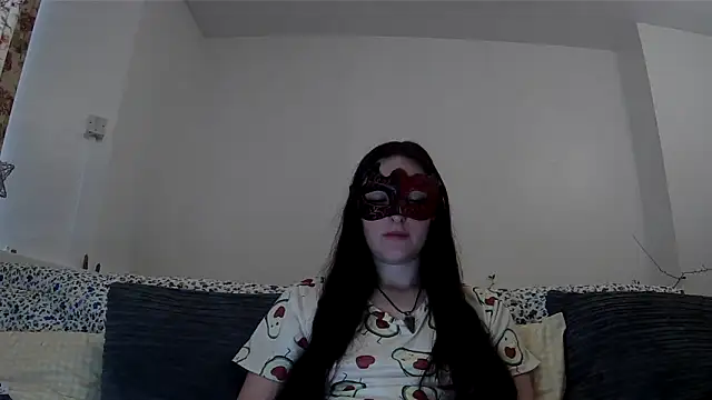 Snapshot of LexiSnowUK chatting on 12-23-25, 10:02 LexiSnowUK online show from 12-23-25, 10:02