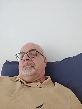 Snapshot of Satiro_Sevilla chatting on 02-15-26, 11:08 Satiro Sevilla online show from 02-15-26, 11:08