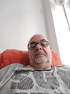 Snapshot of Satiro_Sevilla chatting on 03-03-26, 03:07 Satiro Sevilla online show from 03-03-26, 03:07