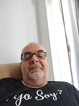 Snapshot of Satiro_Sevilla chatting on 03-16-26, 10:41 Satiro Sevilla online show from 03-16-26, 10:41