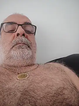 Satiro Sevilla online show from 05-28-26, 02:36