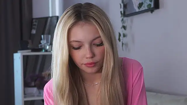 norakisses online show from 06-10-26, 07:40
