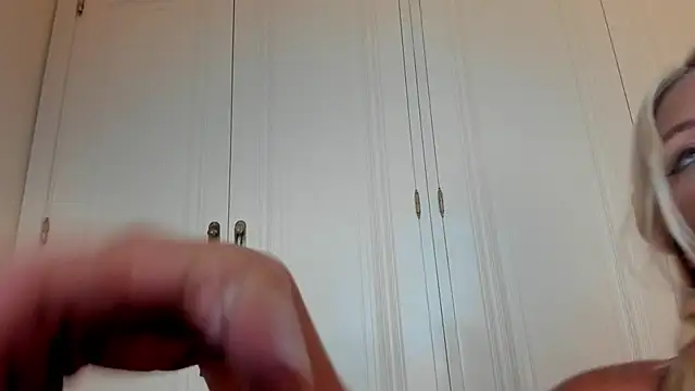 Snapshot of adarabu chatting on 02-23-25, 08:39 adarabu online show from 02-23-25, 08:39