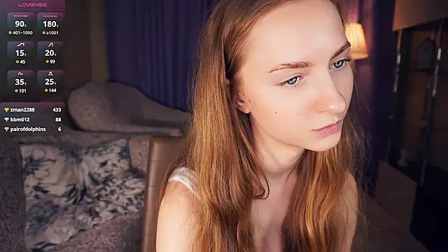 EsmaCarll online show from 01-12-25, 02:24