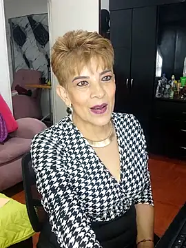 Angelina Stone 65 online show from 04-17-26, 07:06