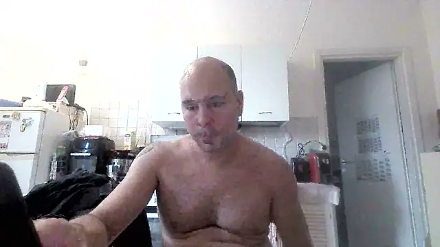 Ichigo897 Pika online show from 04-21-26, 05:28