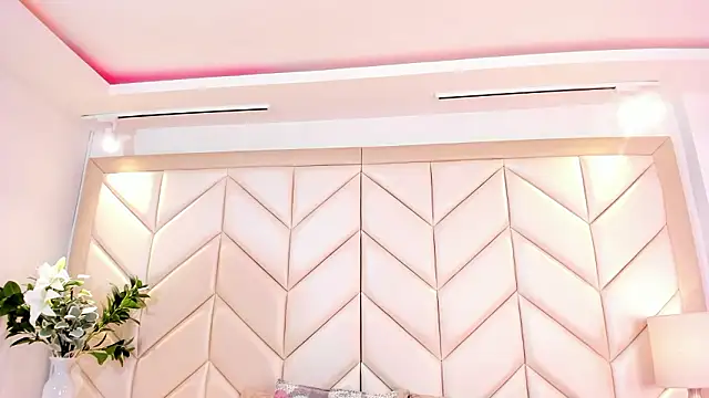 NairobiLee online show from 03-13-26, 11:39