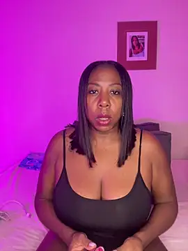 IsabellaaSmith online show from 06-04-26, 01:33
