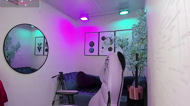 Tiara rr online show from 04-02-26, 03:26