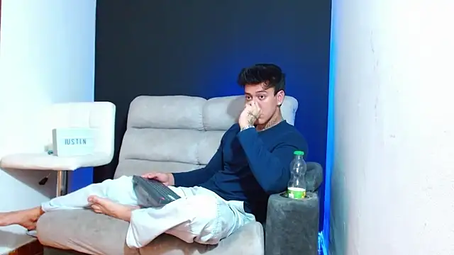 JUSTIN FULLER1 online show from 02-18-26, 11:33