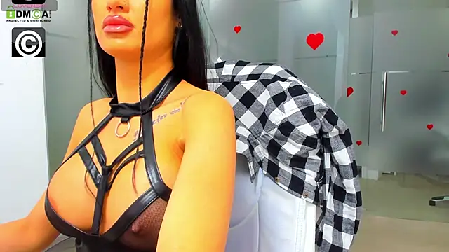 Snapshot of Queenrafaella chatting on 03-04-26, 03:34 Queenrafaella online show from 03-04-26, 03:34