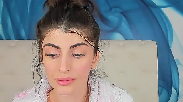 SkinnyDolly online show from 03-09-26, 09:41