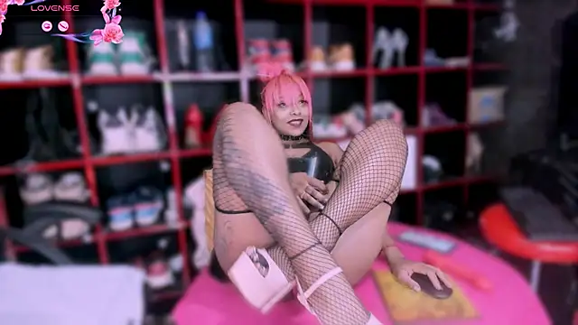 Indianbrownie online show from 12-18-24, 04:09