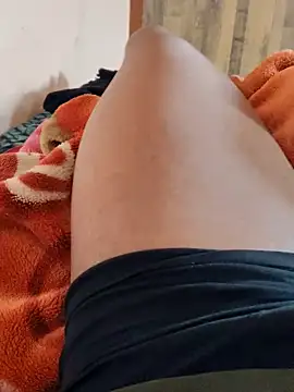 Snapshot of MrNick74 chatting on 02-07-26, 05:44 MrNick74 online show from 02-07-26, 05:44