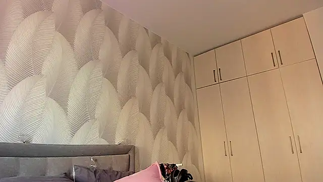 Bambiii bby online show from 03-16-25, 10:44