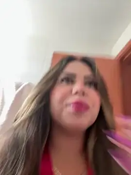 lariic online show from 02-26-26, 02:49