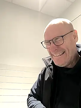 bogland33 online show from 11-21-25, 03:33