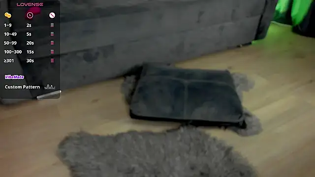 CurlyAnt0 online show from 01-08-25, 02:25