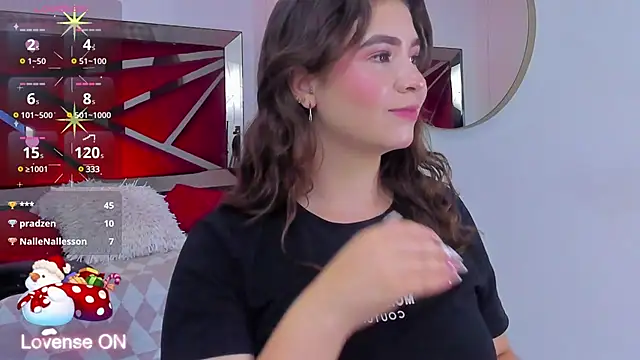 Snapshot of KarenPautt chatting on 12-26-24, 08:53 KarenPautt online show from 12-26-24, 08:53