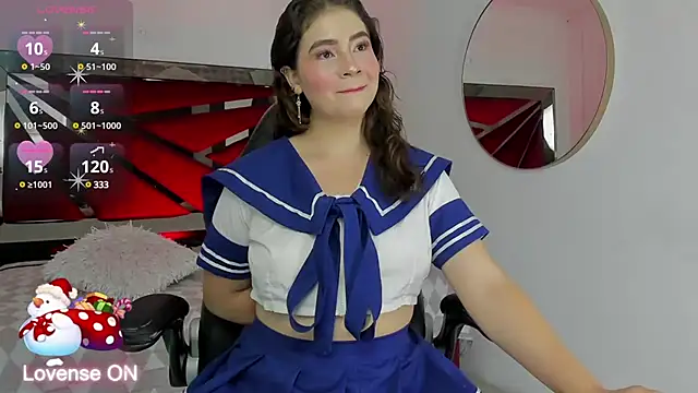 Snapshot of KarenPautt chatting on 12-29-24, 12:01 KarenPautt online show from 12-29-24, 12:01