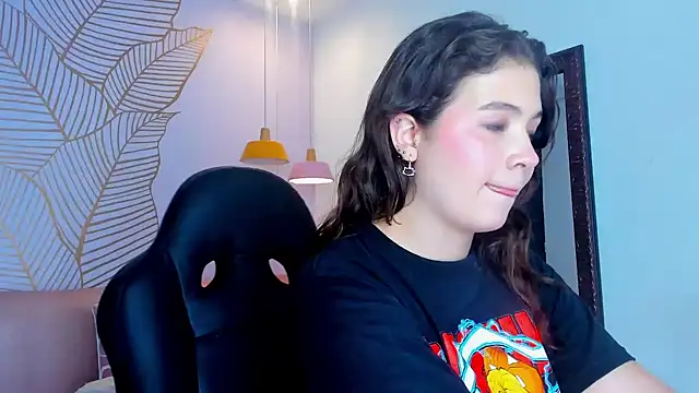 Snapshot of KarenPautt chatting on 02-03-25, 11:58 KarenPautt online show from 02-03-25, 11:58