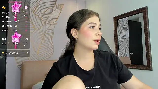 Snapshot of KarenPautt chatting on 02-08-25, 07:05 KarenPautt online show from 02-08-25, 07:05