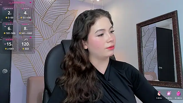 Snapshot of KarenPautt chatting on 02-25-25, 05:36 KarenPautt online show from 02-25-25, 05:36