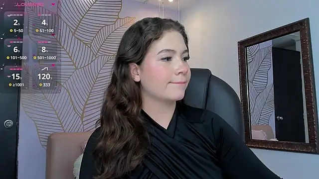 Snapshot of KarenPautt chatting on 02-25-25, 08:41 KarenPautt online show from 02-25-25, 08:41