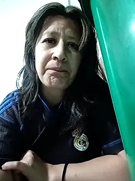 carolina linarez69 online show from 05-15-26, 11:01