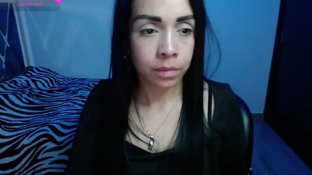 Snapshot of Amber_Lovely chatting on 09-13-25, 10:53 Amber Lovely online show from 09-13-25, 10:53
