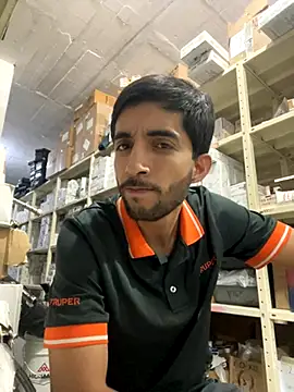 Snapshot of eviltwinyoung chatting on 10-15-25, 10:43 eviltwinyoung online show from 10-15-25, 10:43