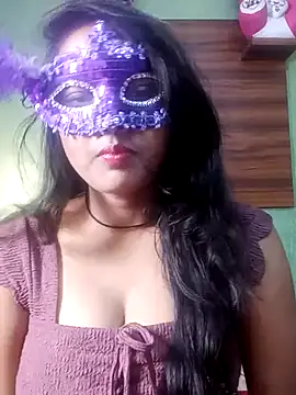 Snapshot of Rihana_Baby chatting on 02-15-25, 02:55 Rihana Baby online show from 02-15-25, 02:55