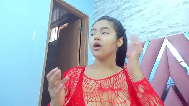 Snapshot of charlotterichardss chatting on 01-16-25, 11:58 charlotterichardss online show from 01-16-25, 11:58