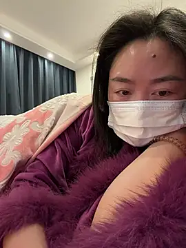 Snapshot of yuanduo-baby chatting on 02-03-26, 05:18 yuanduo-baby online show from 02-03-26, 05:18