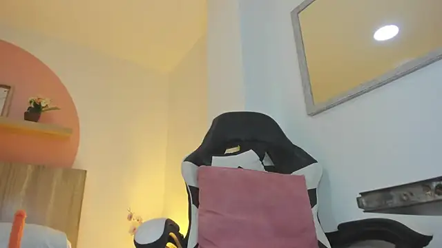 evelin leroy online show from 09-10-25, 12:05