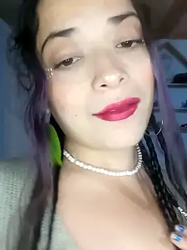 Snapshot of Elvishcassie_ chatting on 02-12-25, 09:01 Elvishcassie online show from 02-12-25, 09:01