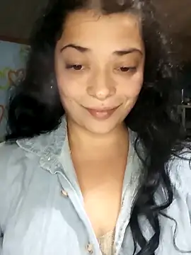 Snapshot of Elvishcassie_ chatting on 03-04-25, 02:49 Elvishcassie online show from 03-04-25, 02:49