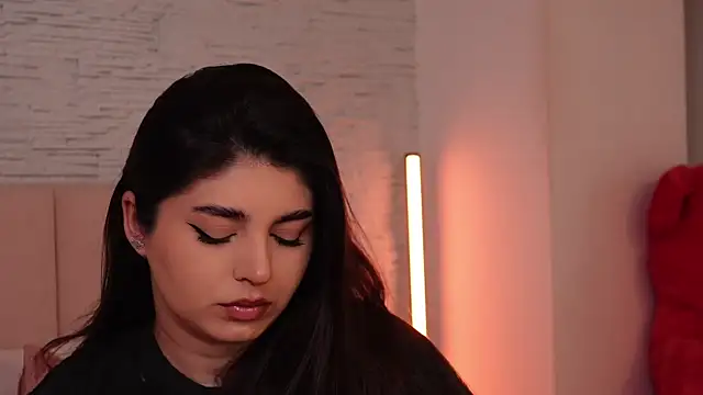 Snapshot of RachelSwaan chatting on 12-22-24, 11:44 RachelSwaan online show from 12-22-24, 11:44