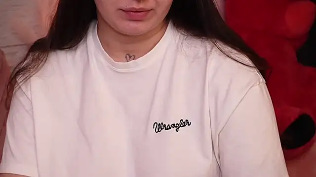 Snapshot of RachelSwaan chatting on 01-02-25, 05:35 RachelSwaan online show from 01-02-25, 05:35