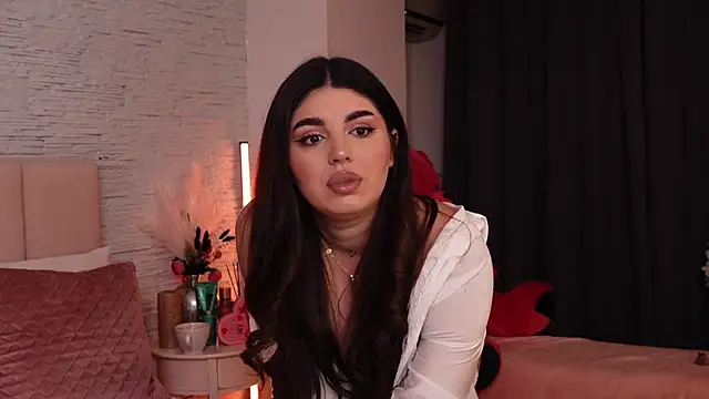 Snapshot of RachelSwaan chatting on 01-14-25, 05:08 RachelSwaan online show from 01-14-25, 05:08
