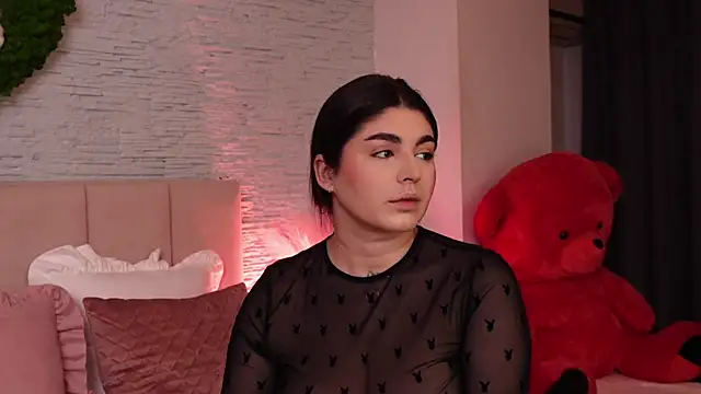 Snapshot of RachelSwaan chatting on 02-27-25, 05:34 RachelSwaan online show from 02-27-25, 05:34