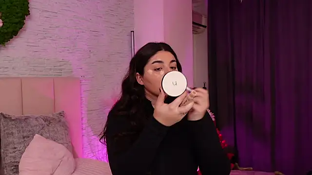 Snapshot of RachelSwaan chatting on 11-13-25, 07:29 RachelSwaan online show from 11-13-25, 07:29