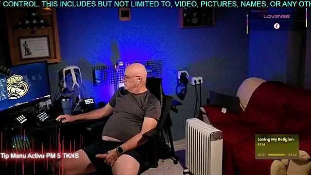 Pilot Dave 69 online show from 11-18-25, 04:50