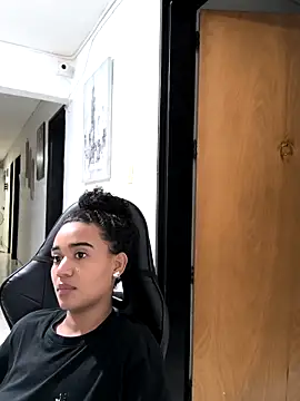 evafoxs online show from 11-05-25, 04:01