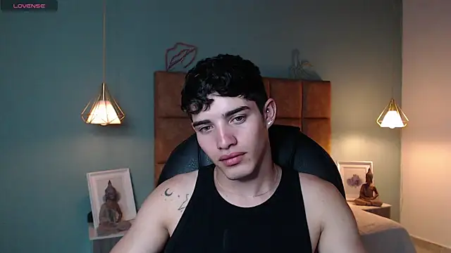 AlejooTwink online show from 02-13-25, 08:55