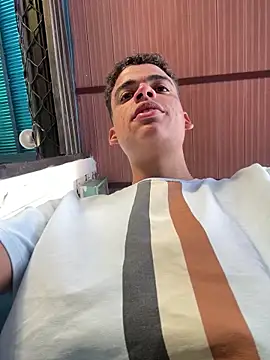 Leo bunny hot online show from 01-16-25, 11:37