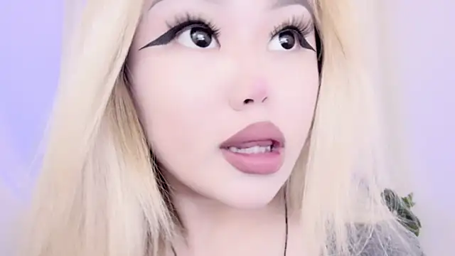 amelia sunlight online show from 03-18-25, 11:31