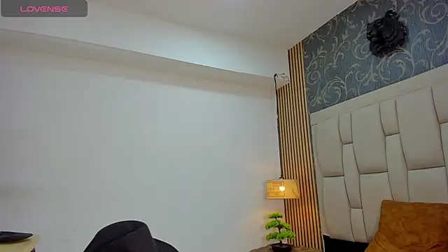 chimi88 online show from 03-22-25, 02:58