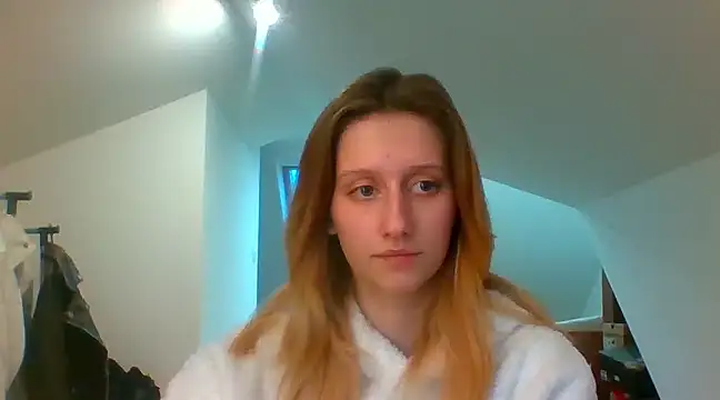 LUNA delight online show from 01-08-25, 02:46